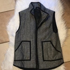 Herringbone black/white women’s small vest